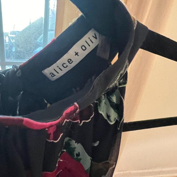 Alice + Olivia Floral Halterneck blouse size xs - Picture 5 of 9